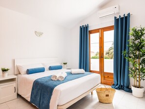 Bedroom - Apartamento Palmeras 5 by Interhome (Cala Blanca)