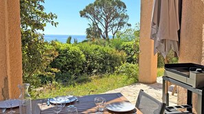 Outdoor dining - Villa for 8 people - Sea view - Private pool - Air conditioning - Wifi - Sainte Maxime -... (STE MAXIME)