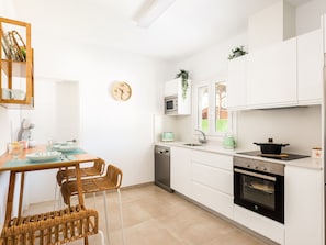 Unclassified image, 2 of 24, button - Menorca ROCAS by Interhome (Cala'N Bosch)