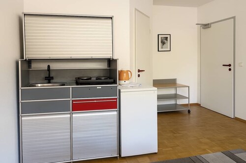 BoardingHouse - Studios & Apartments