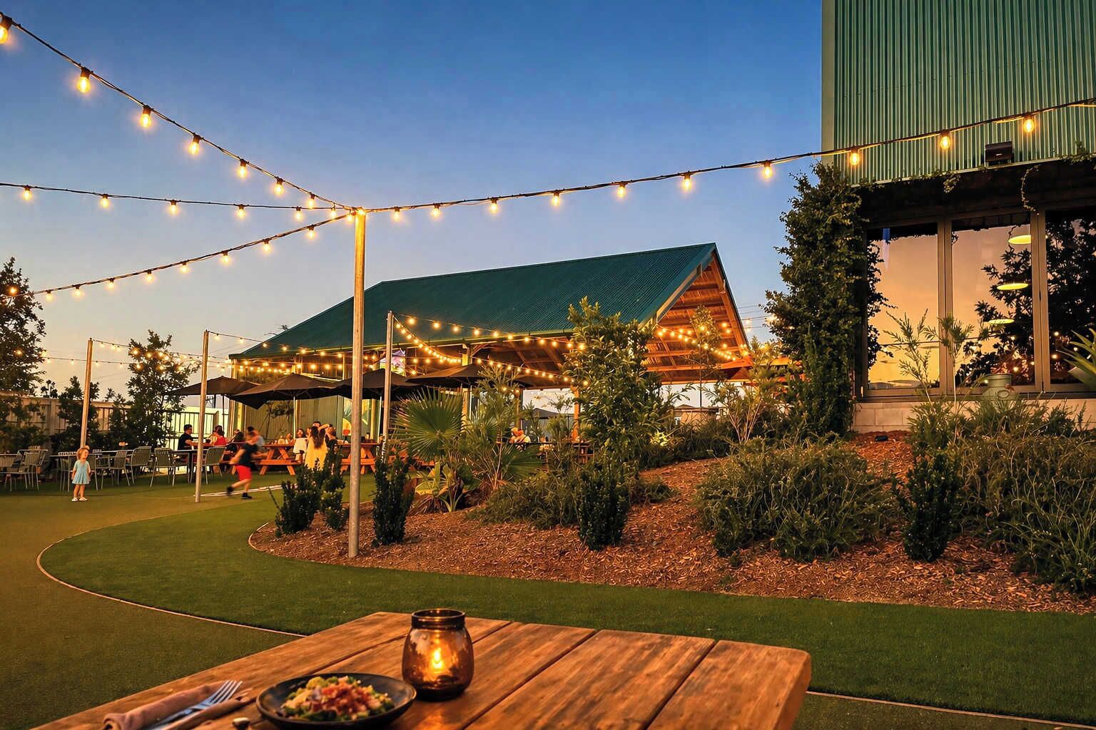 Outdoor dining