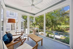 Interior - Charming Nantucket Style Retreat | Community Pool | Lagoon Dock | Easy Walk to Beach (Fernandina Beach)