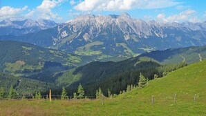 Miscellaneous - Apartment  by Interhome (Saalbach-Hinterglemm)