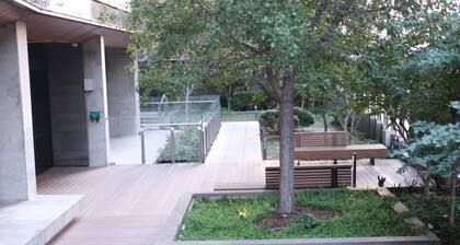 Cozy Condo near Southern Cross / Pool & GYM