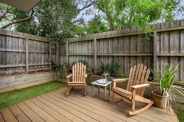 Terrace/patio - Premium Location Family and Pet Friendly Property (Torquay)