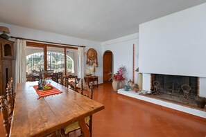 Dining - Casa Timeris 8 pax - Calpe, Costa Blanca (Calpe)