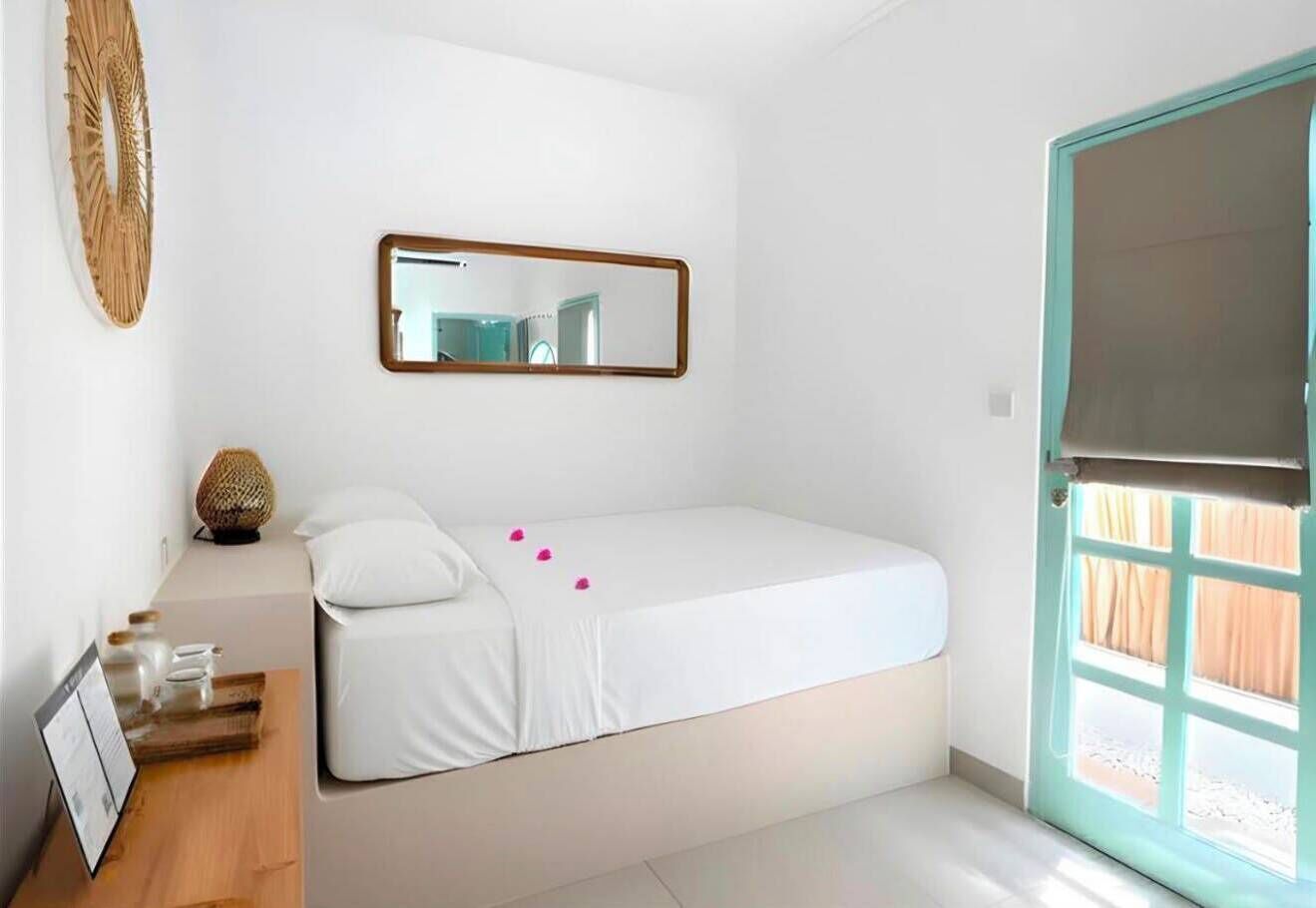 Classic Mini No View | In-room safe, soundproofing, iron/ironing board, free WiFi