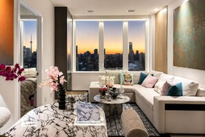 Living area - Infivilla Skyline Signature Hotel (Toronto)