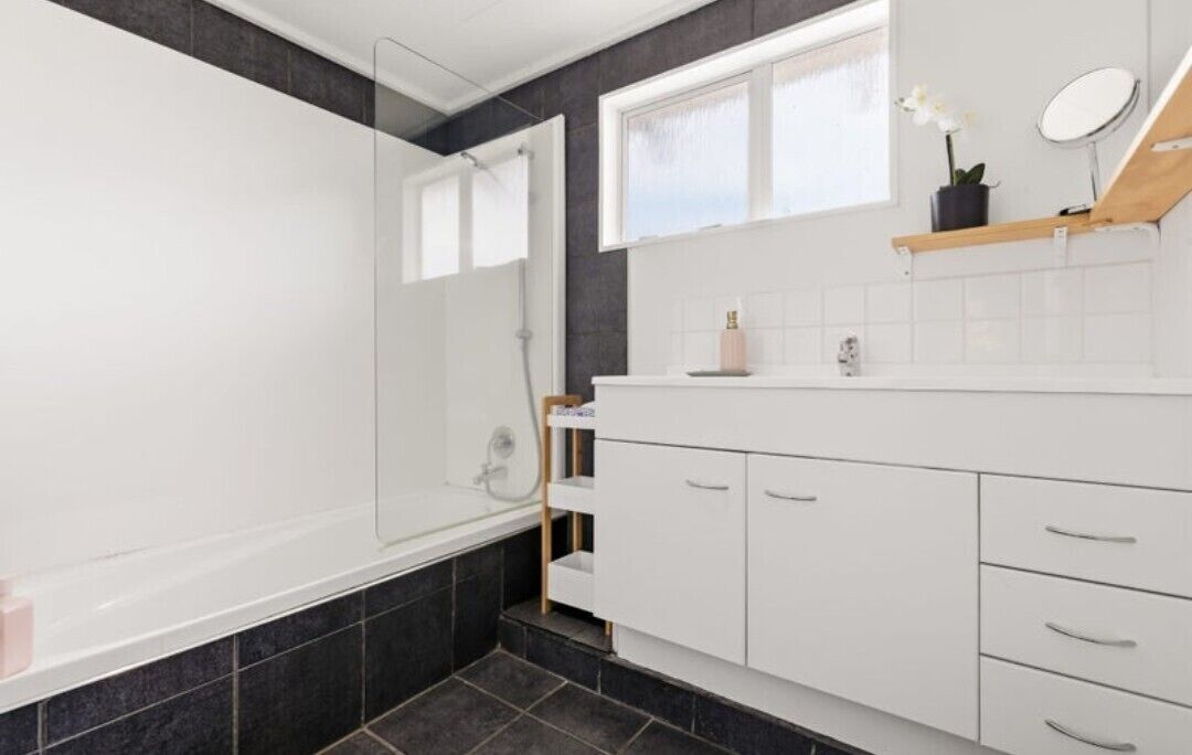 Towels, soap, toilet paper