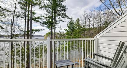 Lake & Boat Slip Access! Family Condo in Greentown
