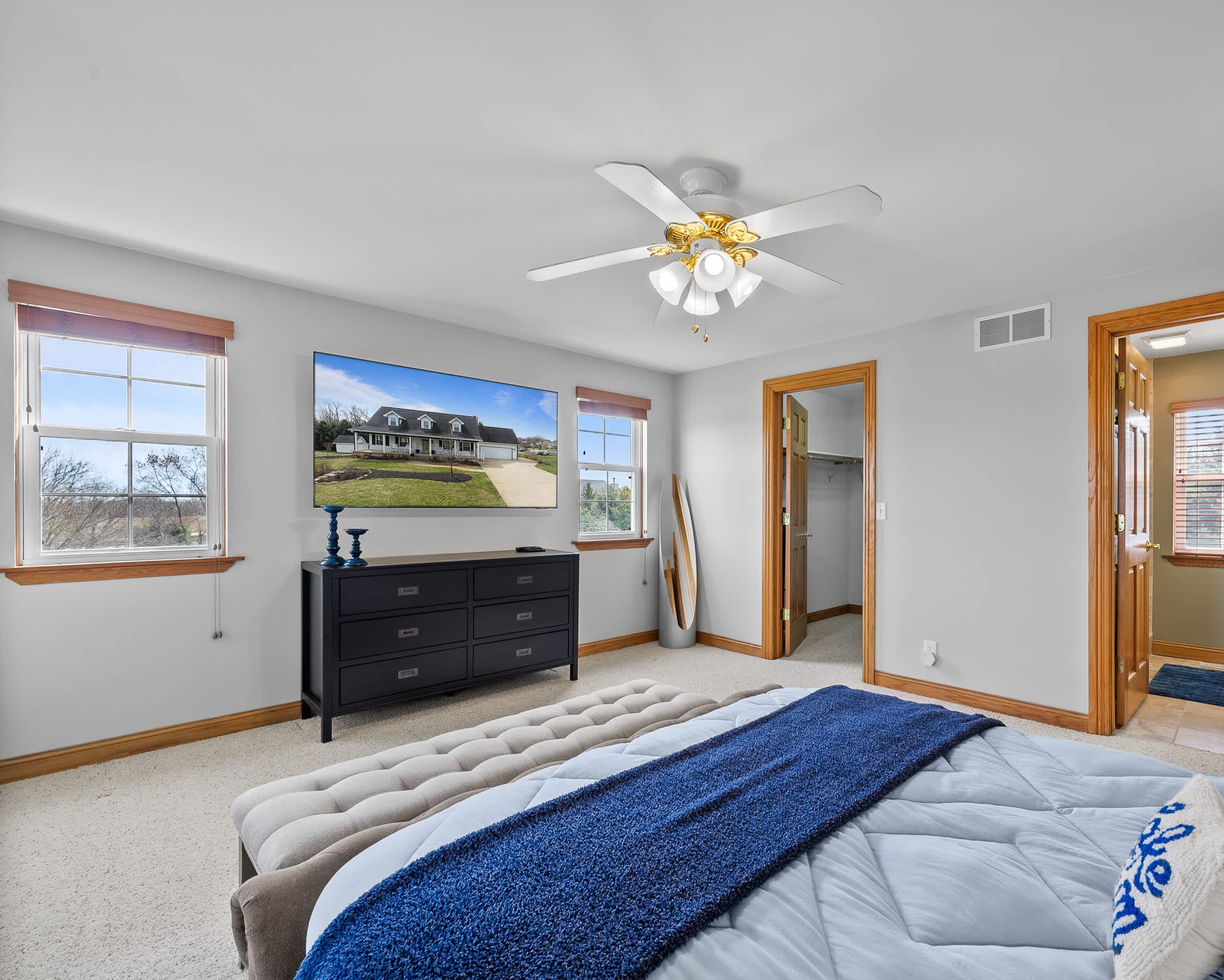 House (3 Bedrooms) | Interior