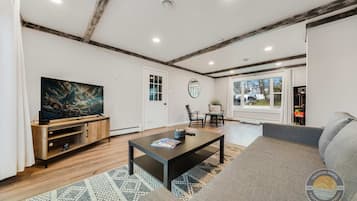 House (2 Bedrooms) | Front of property