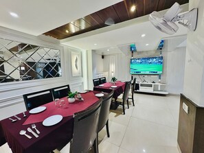 Dining - Hotel Banjara (Bhopal)