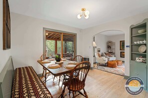 House (4 Bedrooms) | Interior - Lake Geneva Escape 4BR Arcade Fire Pit and Deck (Lake Geneva)