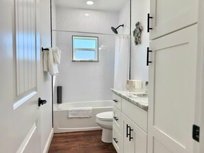 Interior - Starfish Sun-kissed Serenity by the Sea (Punta Gorda)