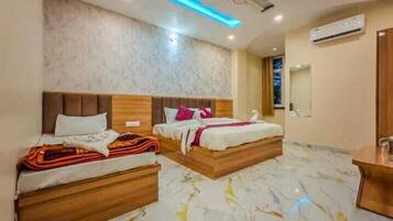 Luxury-Zimmer | Schreibtisch