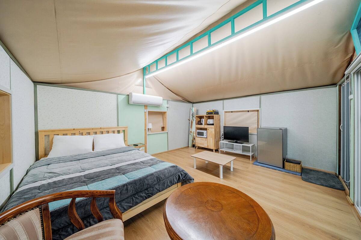 ベーシック ルーム 1 ベッドルーム (Glamping 6) | 1 室のベッドルーム、WiFi (無料)