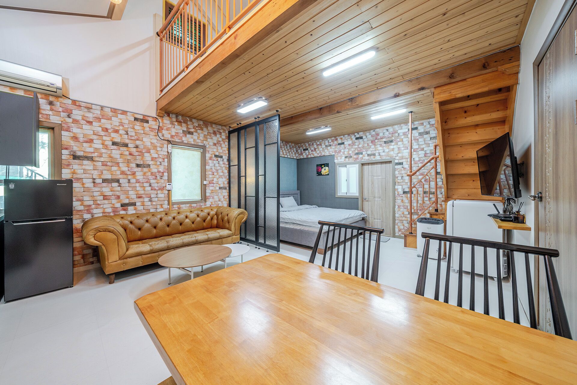 Basic Room, 1 Bedroom (room 5(복층)) | 1 bedroom, free WiFi