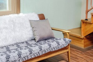 Basic Room, 1 Bedroom (room 3) | 1 bedroom, free WiFi - Pocheon Terrace 527 Campground (Pocheon)