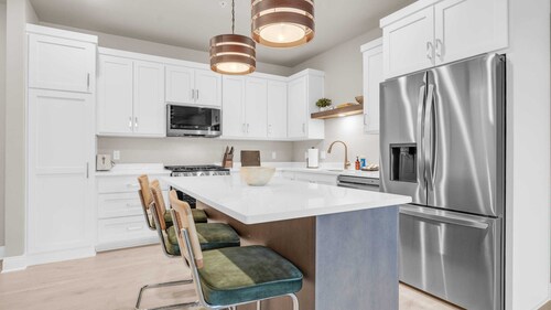 The Golden Hour - Lux | Downtown | Sleeps 4 | 2BR