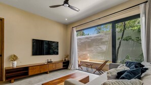 Ảnh chưa phân loại, 2 trong số 29 ảnh, nút