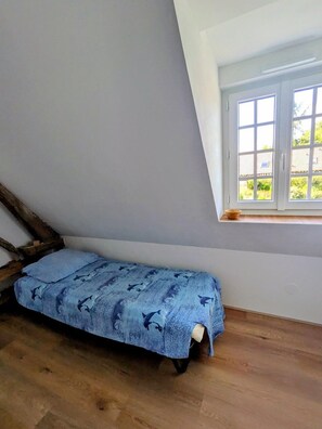 Room - La Martinière | Norman Longhouse • Large Garden • (Le Bourg-Dun)
