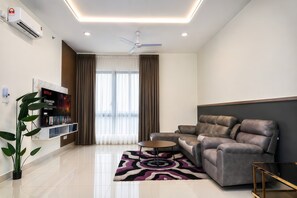 Interior - Chic 2BR Stay With Pool by Jonker Street (Malacca City)