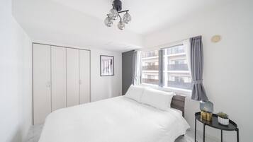 Apartment | Iron/ironing board, free WiFi