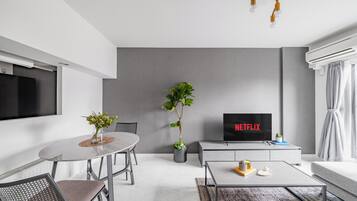 Apartment | Living area