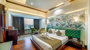 Deluxe Double Room | In-room safe, iron/ironing board, free WiFi, wheelchair access