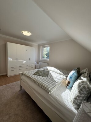 2 bedrooms, WiFi, bed sheets - Apartment 'Nordic Stay Bäk' with Shared Garden and Wi-Fi (Bäk)