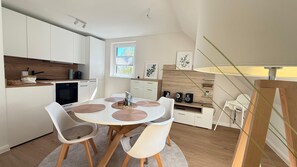 Dining - Apartment 'Nordic Stay Bäk' with Shared Garden and Wi-Fi (Bäk)