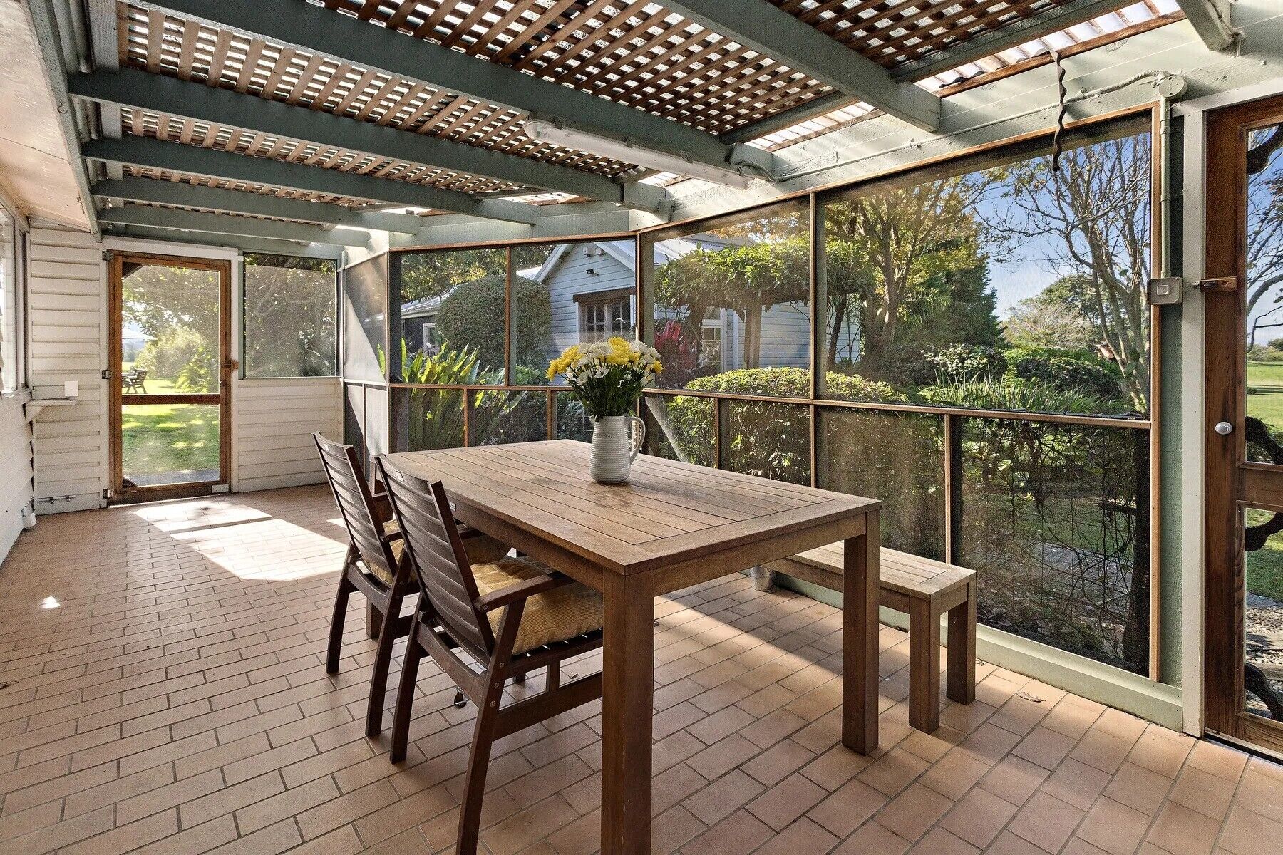 Outdoor dining