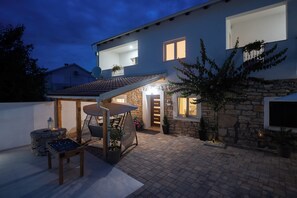 Family House, Multiple Bedrooms, 2 Bathrooms (Pool House Ivana) | Terrace/patio - Pool House Ivana (Novigrad)