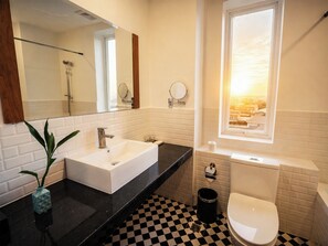 Bathroom - Le Kree Downtown Hotel (Phnom Penh)