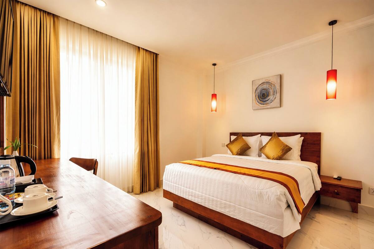 Superior Double Room, Pool View | In-room safe, iron/ironing board, free WiFi, wheelchair access
