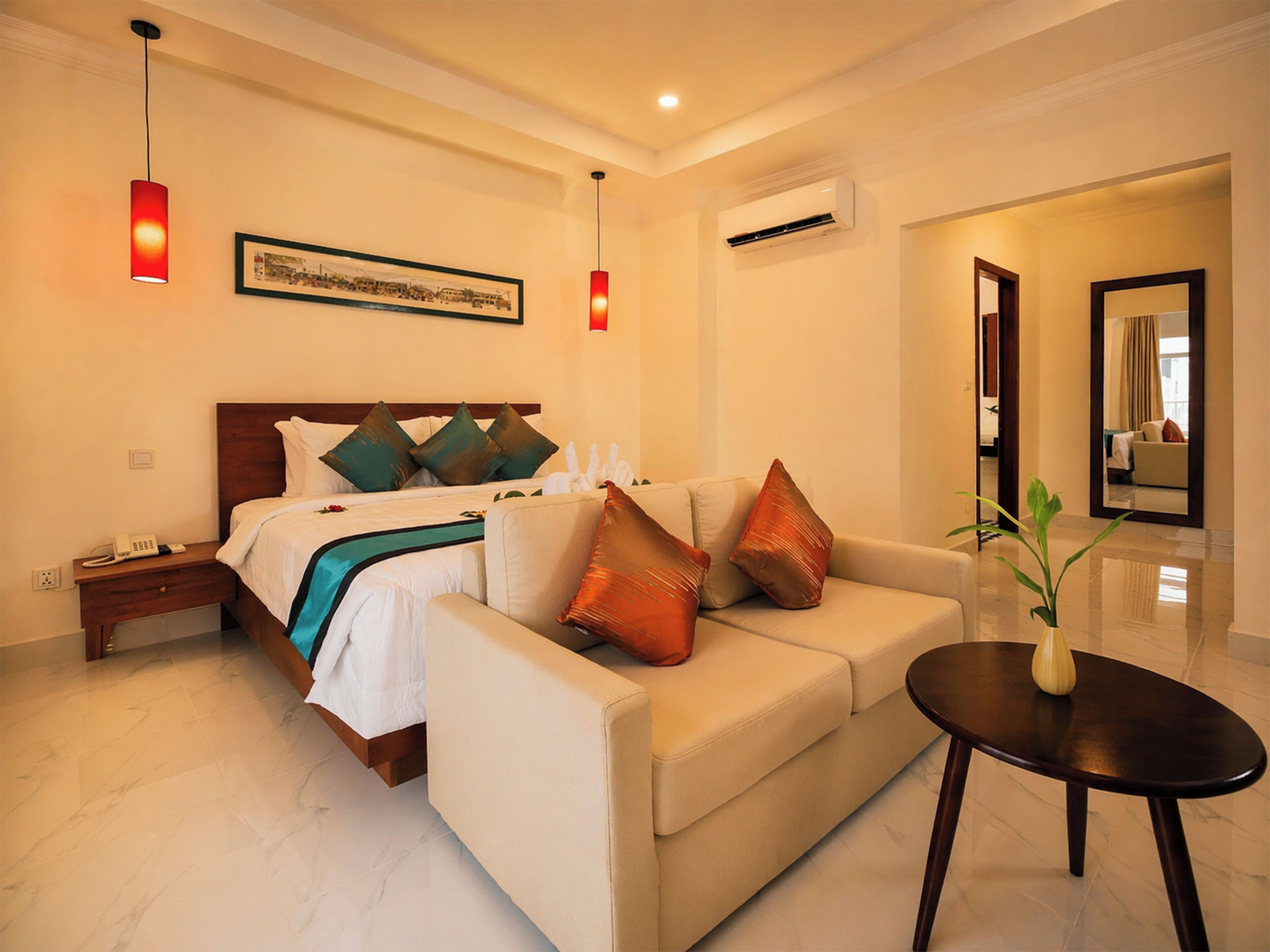 Premium Double Room, Balcony | In-room safe, iron/ironing board, free WiFi, wheelchair access