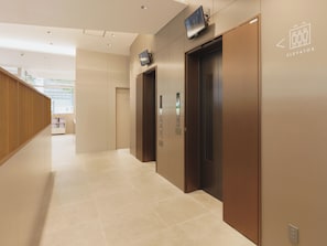 Elevator