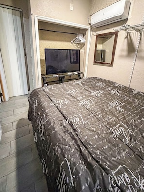 Apartment | Free WiFi