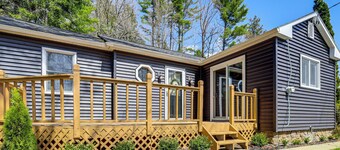 3 Mi to Lake George & Village: Family Home w/ Deck