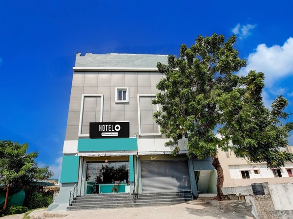 Hotel O Krishna Riverview - Vijayawada