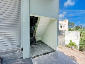 House | Reception - Hotel O Krishna Riverview (Tadepalle)