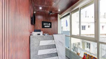 House | Reception