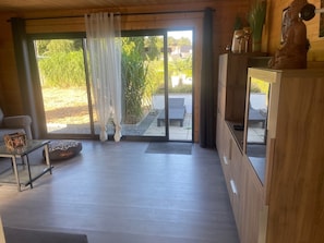 House | Living room - Enigma Lounge Chalet With Swimming Pool (Zutendaal)