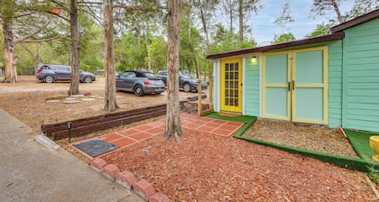 Lakefront Keystone Heights Studio w/ Dock Access