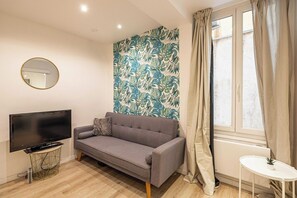 Smart TV, offices - Cozy Apartment a/c 1BR/2P - Nice (Nice)