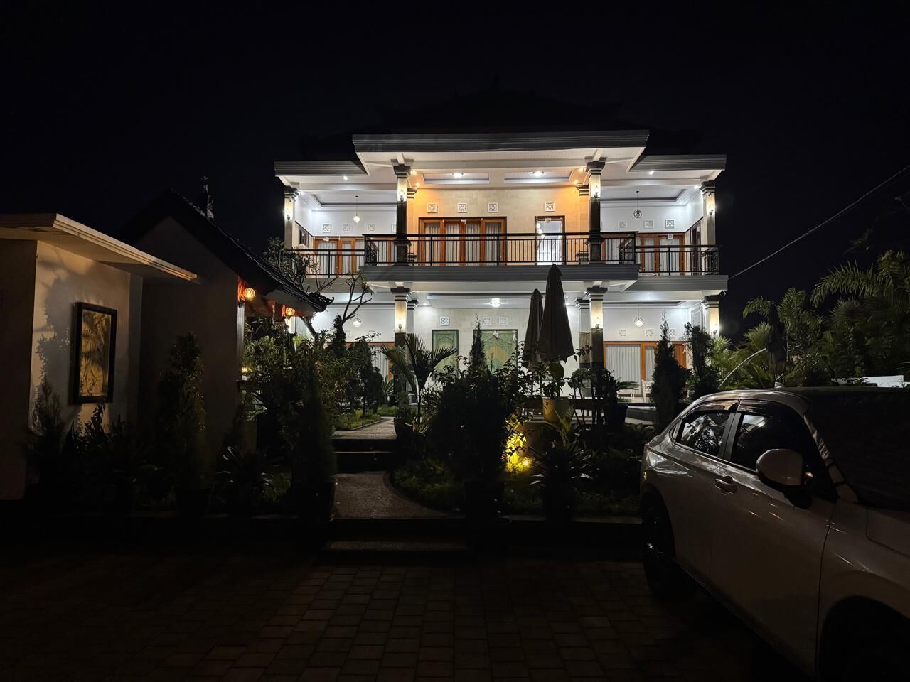 Ngoại thất