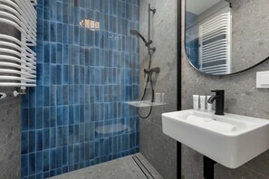 Bathroom - Beige Apartment | Parking | Furnished Terrace (Wrocław)