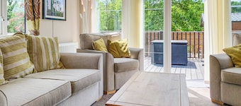 Classic Holiday Home 4