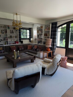 Living area - Family home 5 minutes from the lake and in the heart of Talloires village (Talloires-Montmin)
